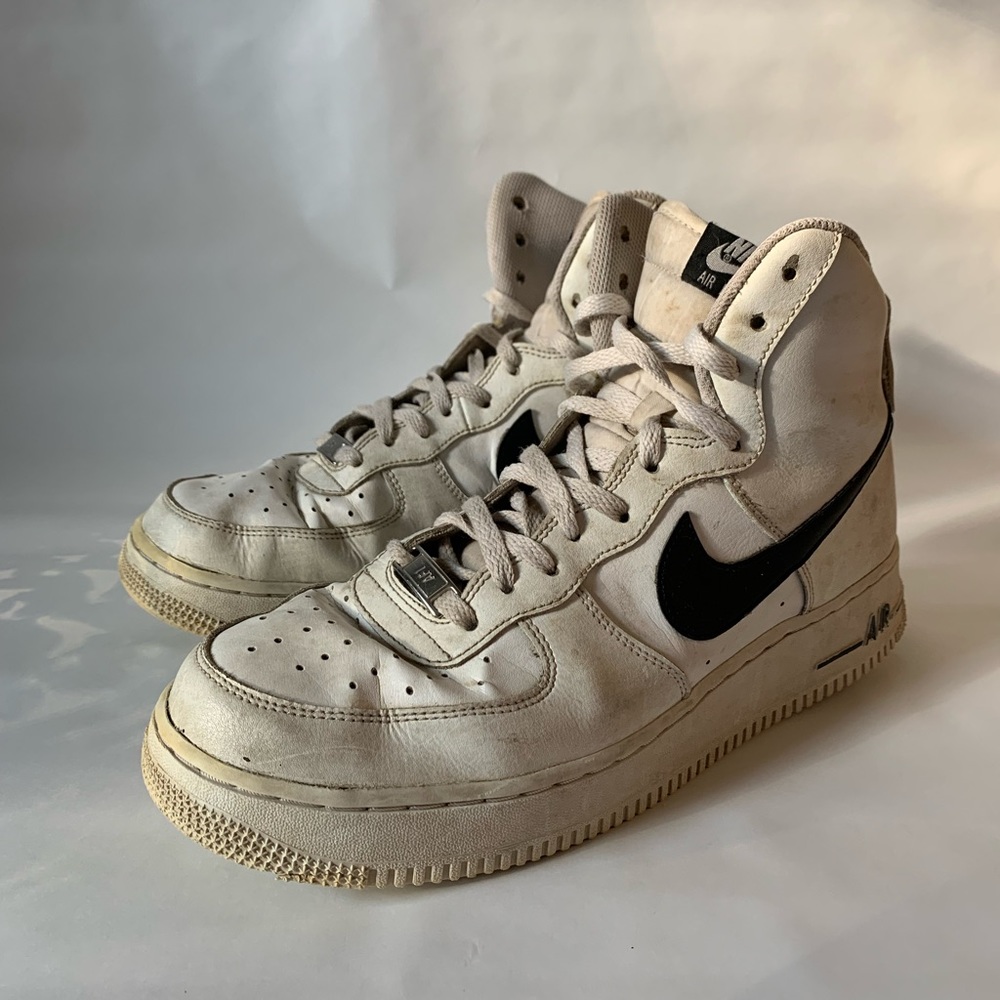 Used men’s Air Force 1 High Tops